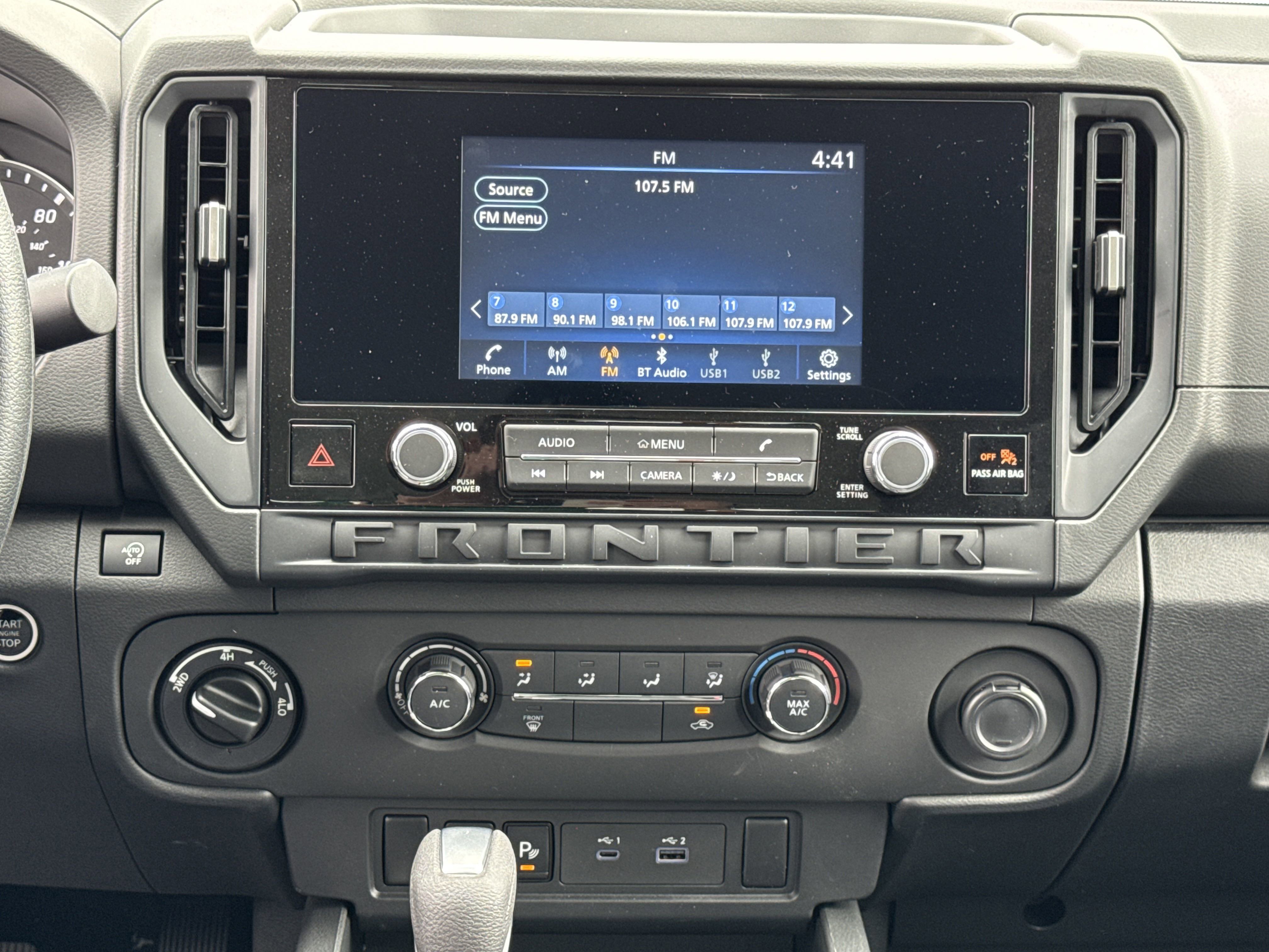 2025 Nissan Frontier S photo 10