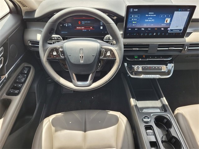 2025 Lincoln Corsair Premiere photo 11
