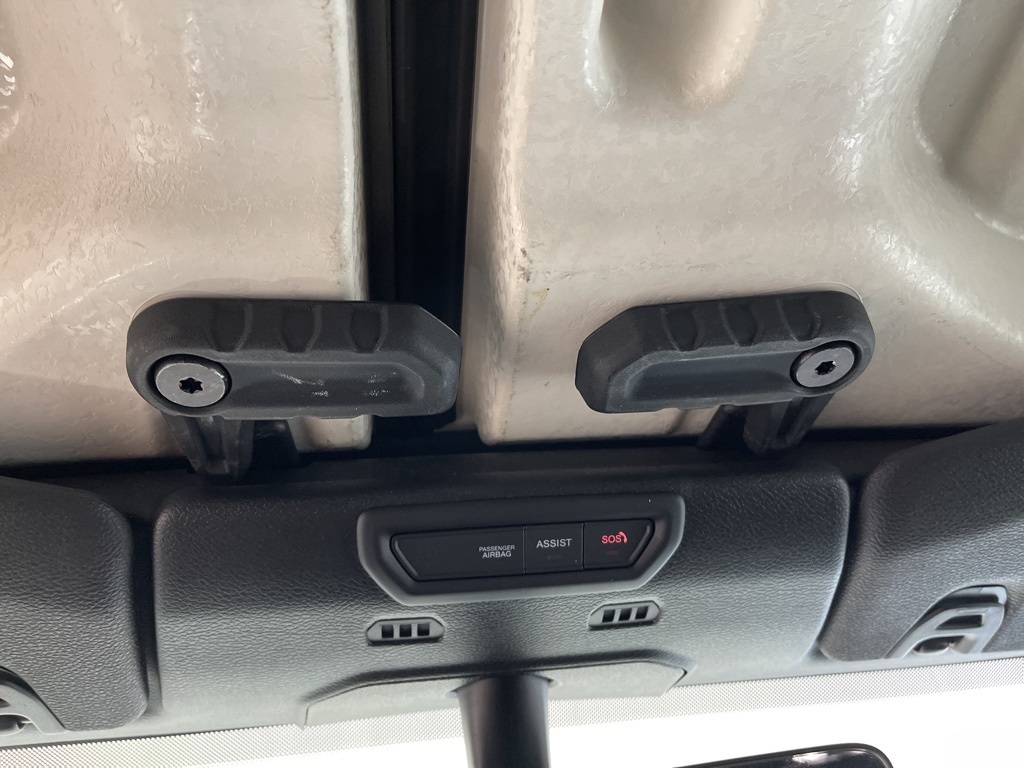 2023 Jeep Wrangler Sahara 4xe photo 8