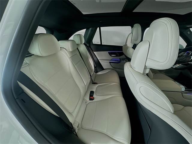 2026 Mercedes Benz GLC 300 4MATIC photo 27