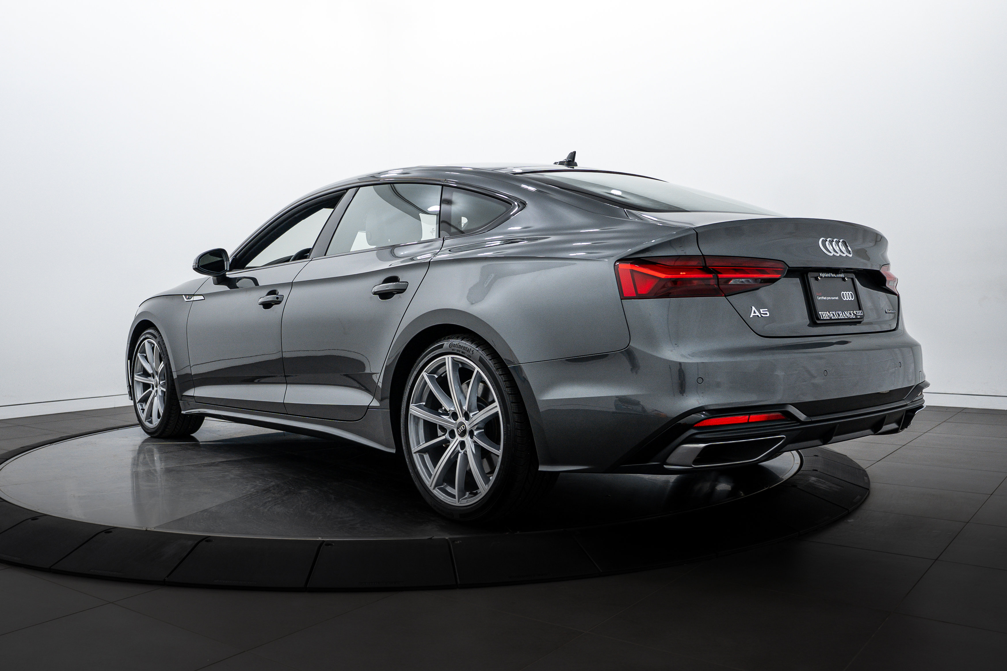 2025 Audi A5 S line Quattro Premium photo 4