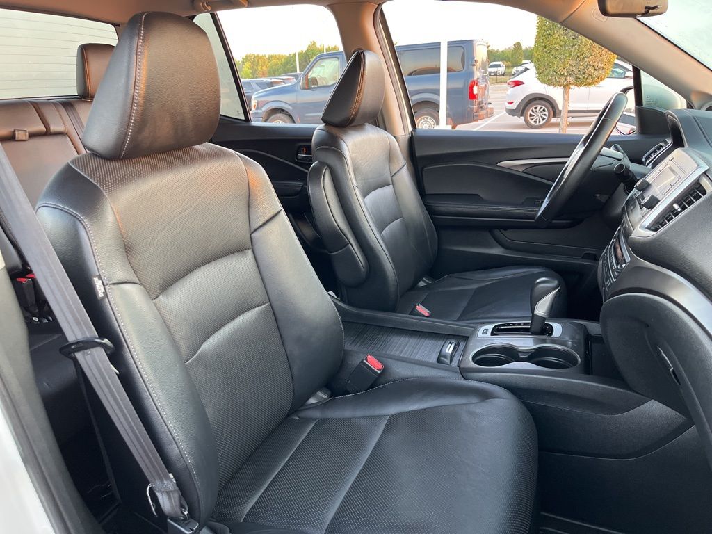 2018 Honda Ridgeline RTL photo 25