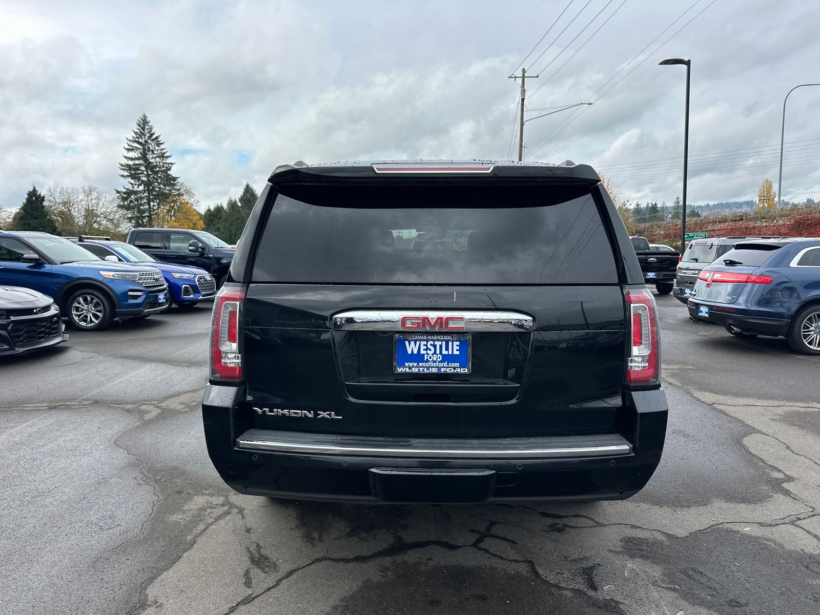 2020 Gmc Yukon XL Denali photo 3