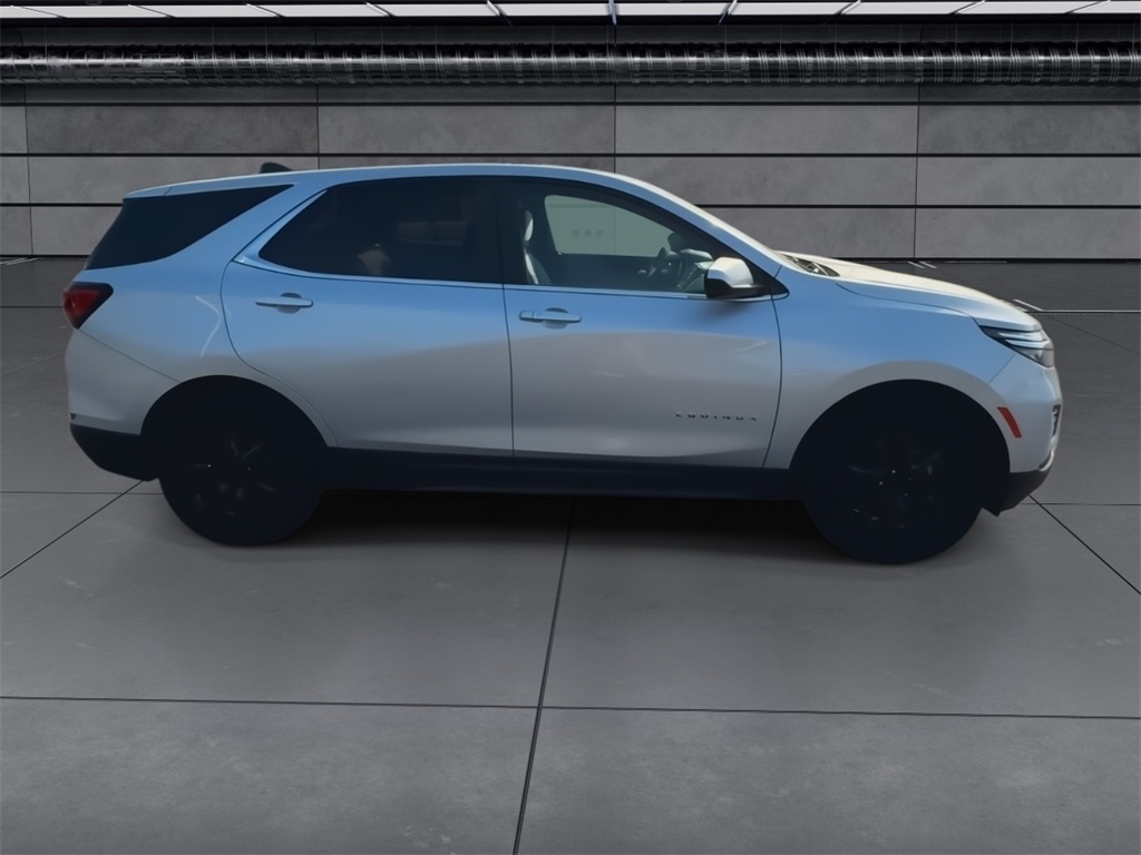 2022 Chevrolet Equinox LT photo 8