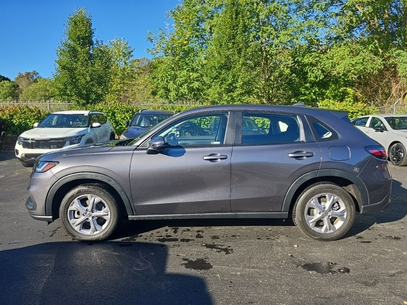 2023 Honda HR-V LX photo 4
