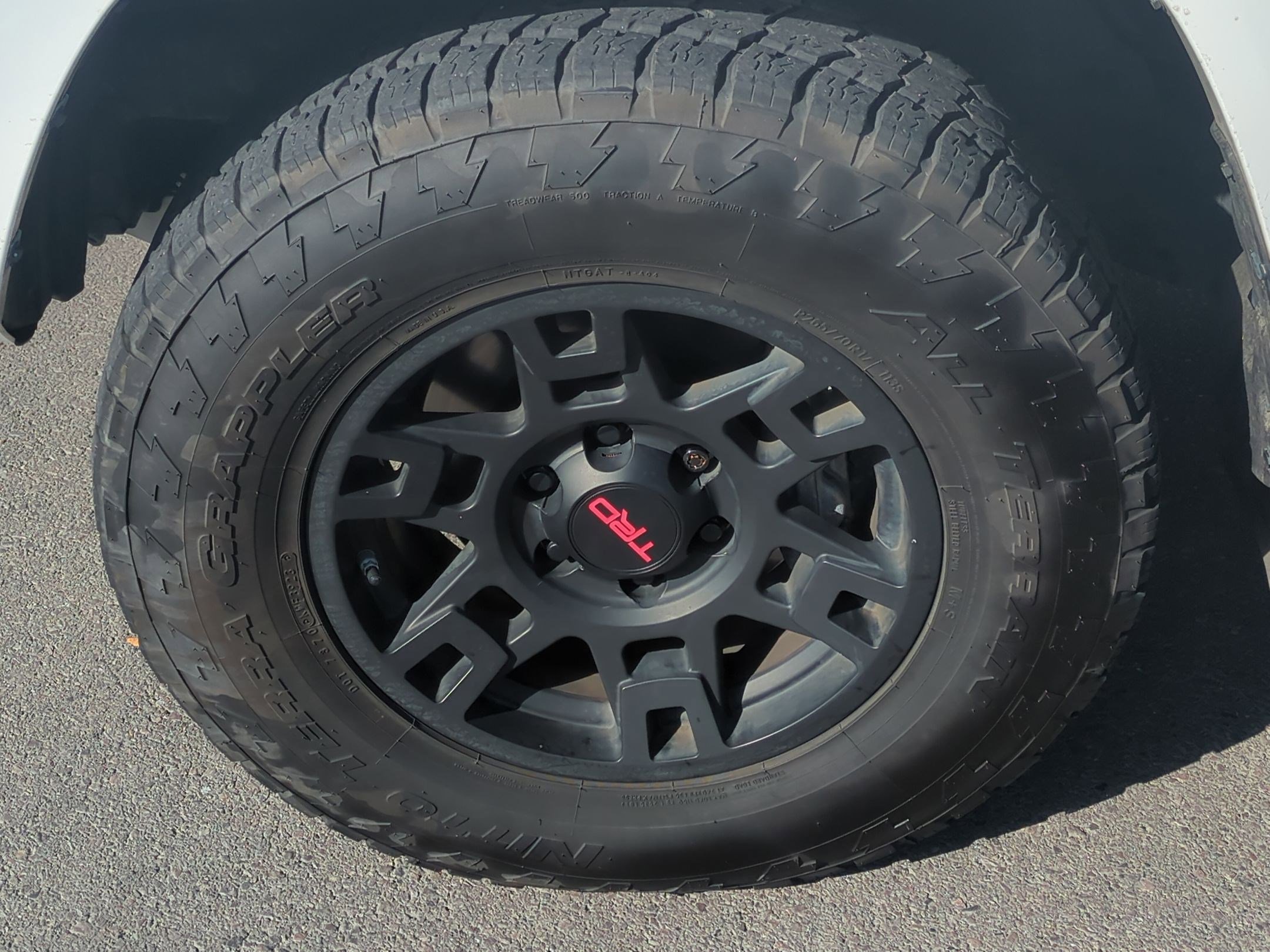 2020 Toyota 4Runner Base photo 10