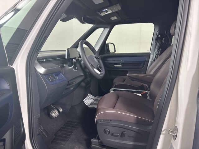 2025 Volkswagen ID. Buzz Pro S photo 10