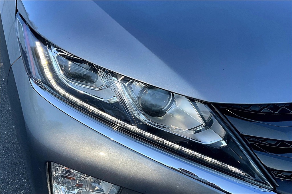 2019 Mitsubishi Eclipse Cross LE photo 30