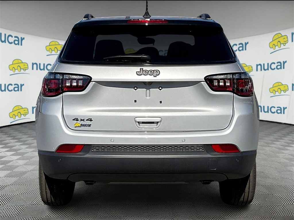 2026 Jeep Compass Limited Altitude photo 4