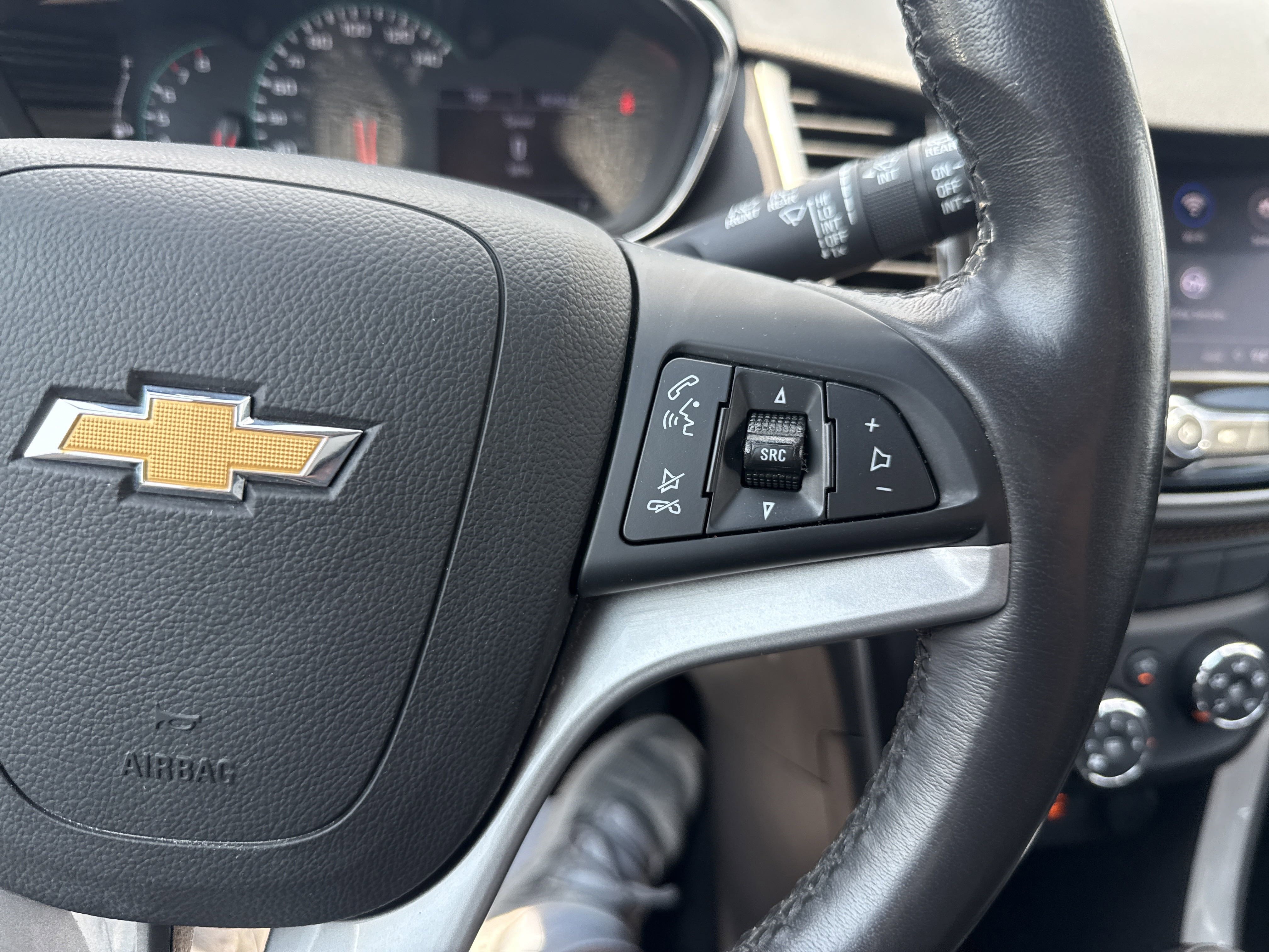 2022 Chevrolet Trax LT photo 14