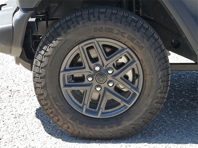 2025 Jeep Wrangler Sport S photo 9
