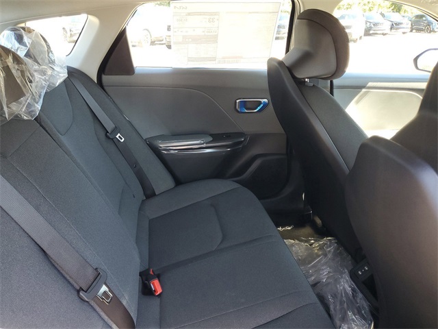 2025 Kia K4 LXS photo 27