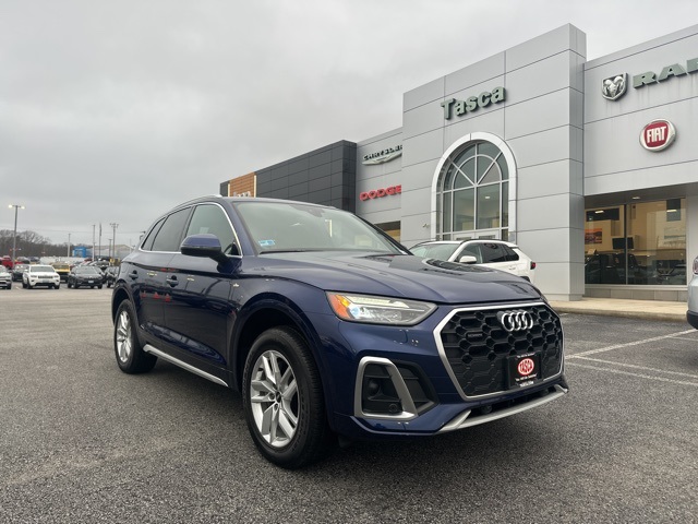 2024 Audi Q5 Premium's photo