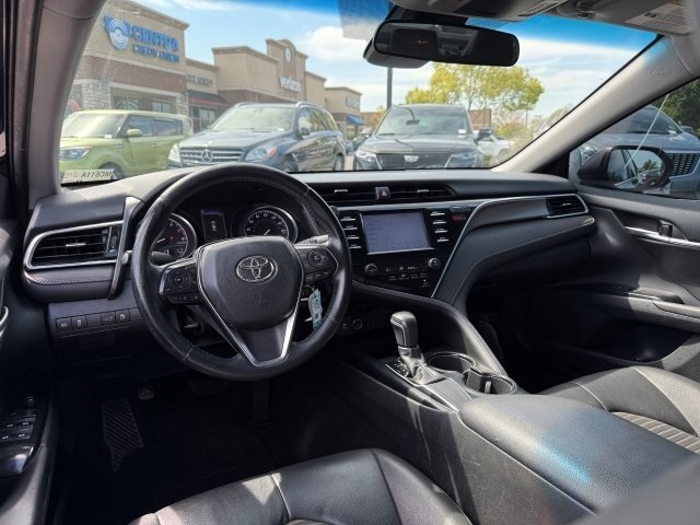 2018 Toyota Camry LE photo 16