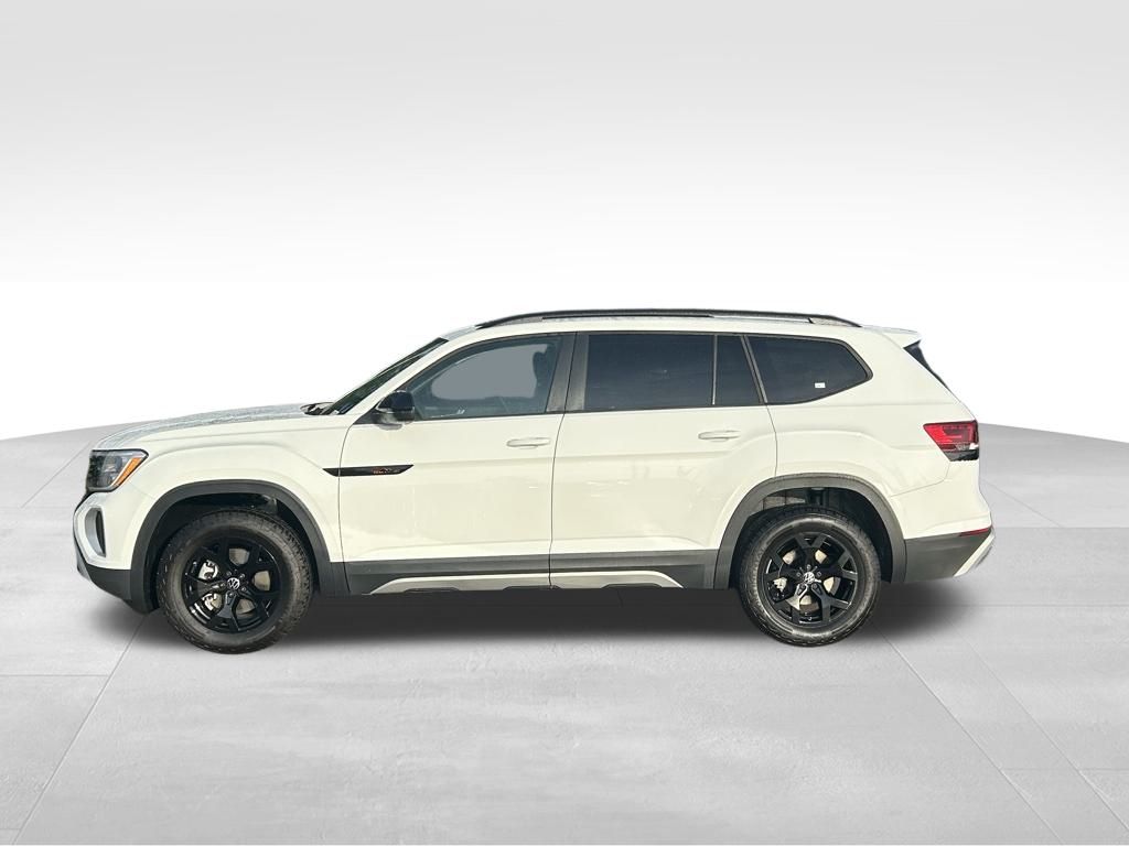 2025 Volkswagen Atlas Peak Edition SE photo 6