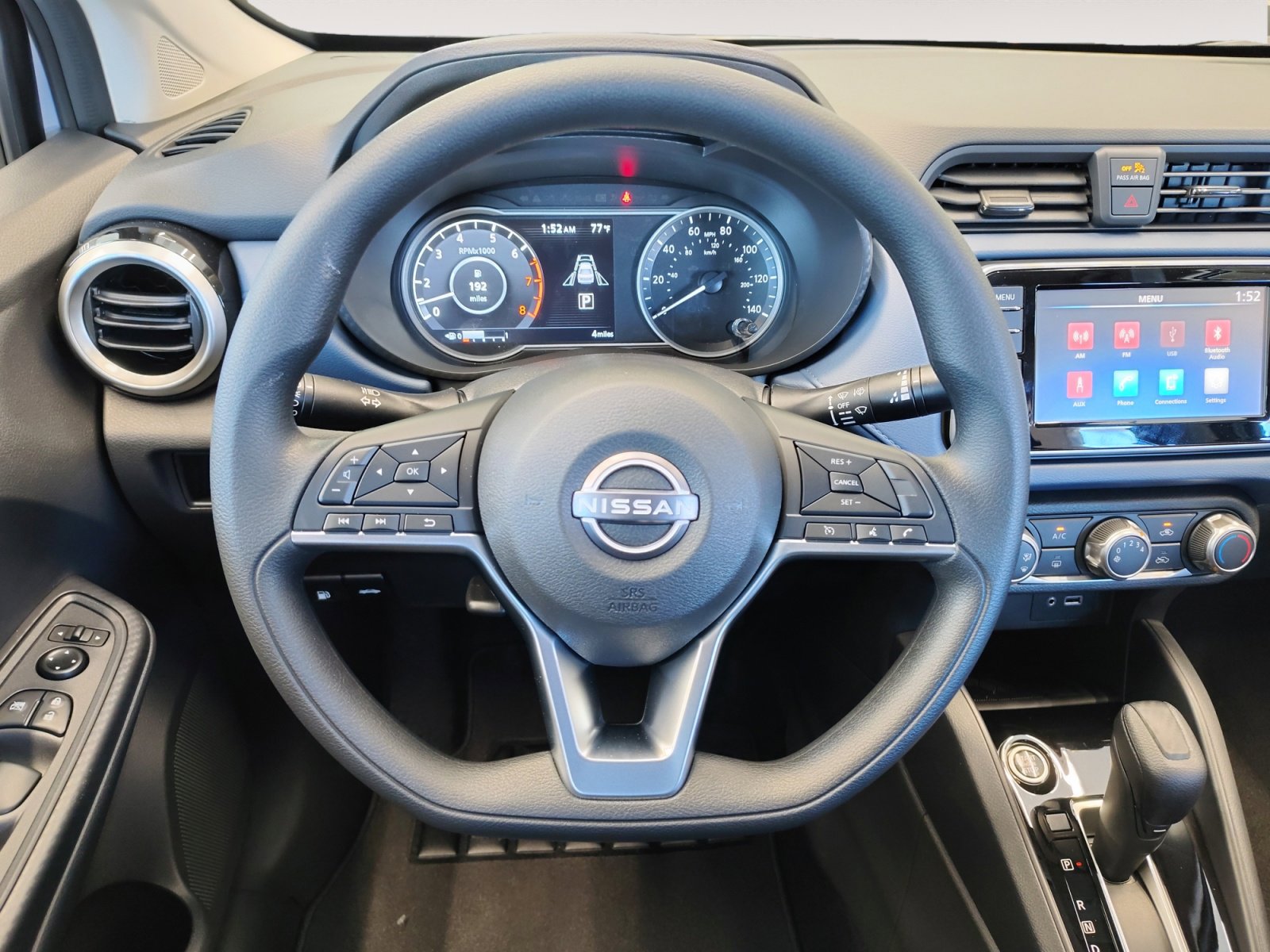 2025 Nissan Versa SV photo 12