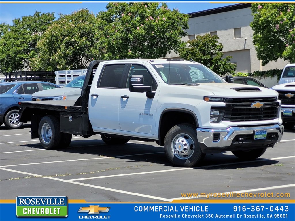 2024 Chevrolet Silverado 3500HD Work Truck's photo