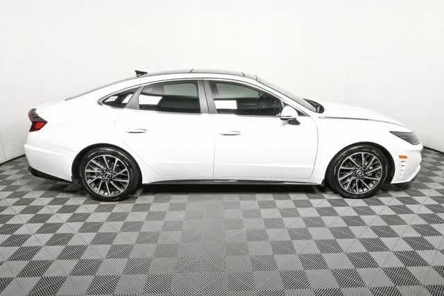 2021 Hyundai Sonata Limited photo 2