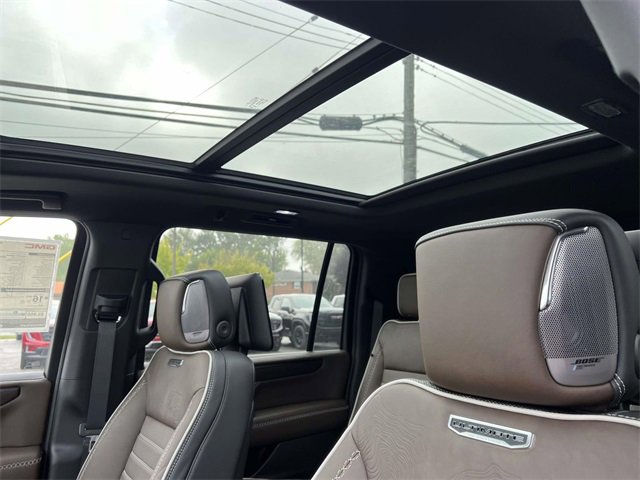 2026 Gmc Yukon XL Denali Ultimate photo 19