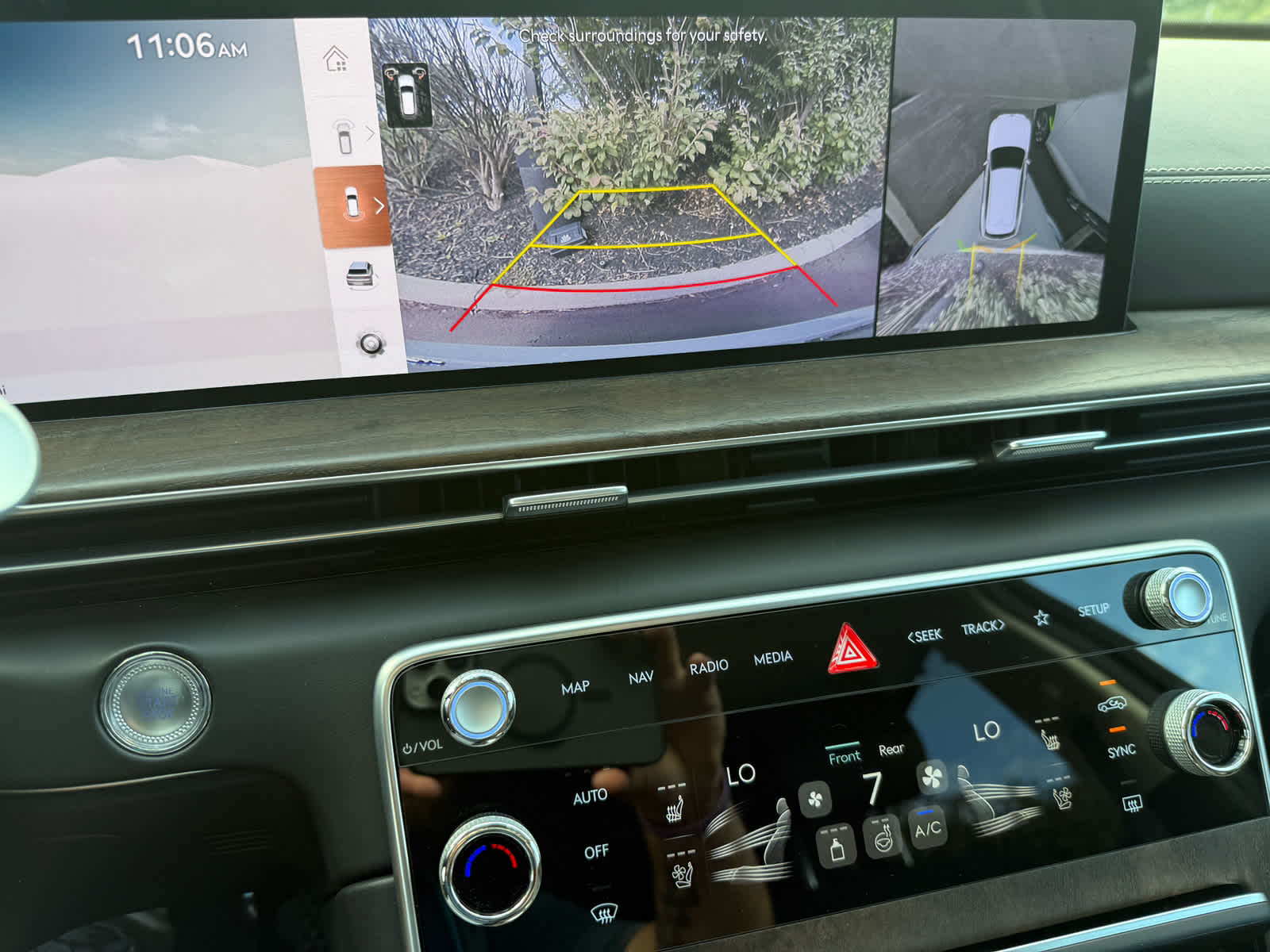 2025 Genesis GV80 2.5T Advanced photo 16
