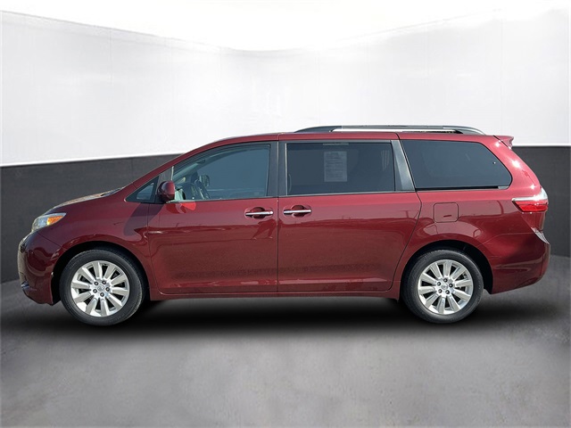 Used 2015 Toyota Sienna XLE with VIN 5TDDK3DC2FS101595 for sale in Kansas City