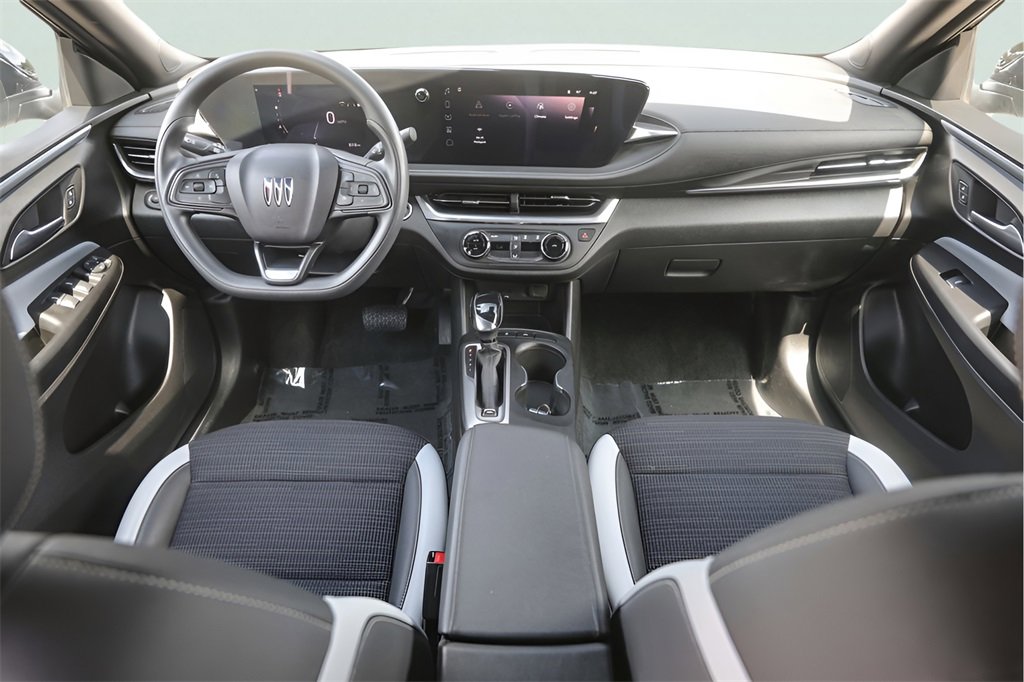 2024 Buick Envista Preferred photo 25