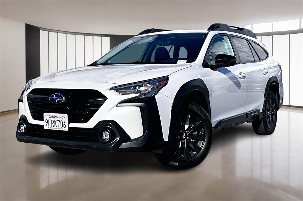 2023 Subaru Outback Onyx Edition's photo