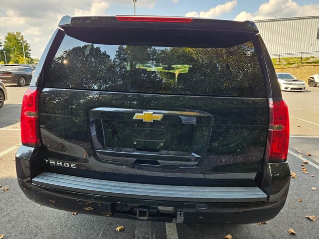 2017 Chevrolet Tahoe LS photo 4
