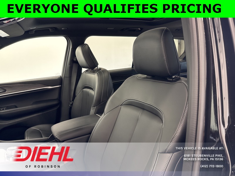 2025 Jeep Grand Cherokee Limited photo 19