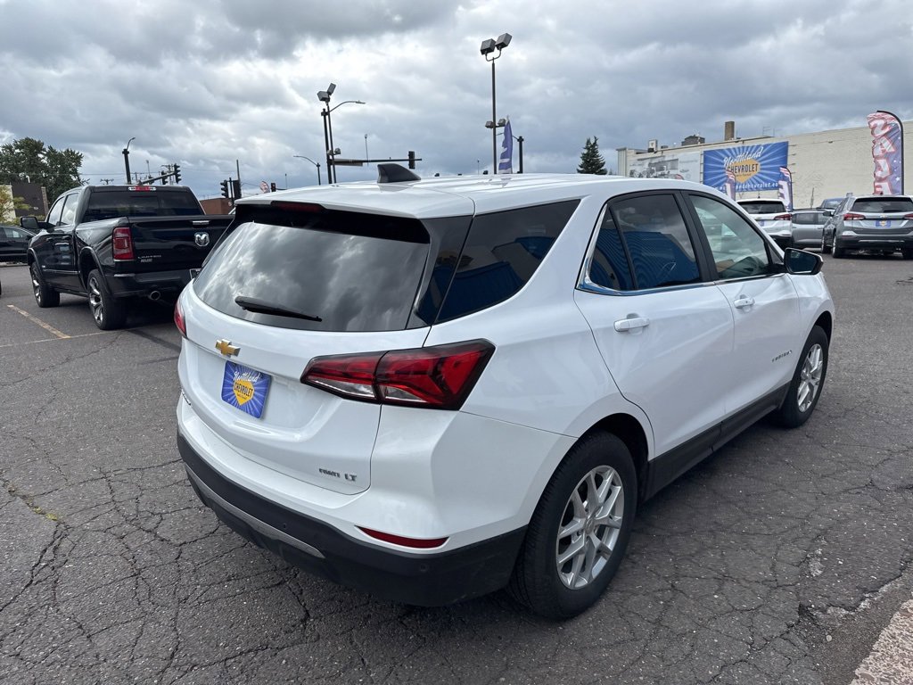 2024 Chevrolet Equinox LT photo 9