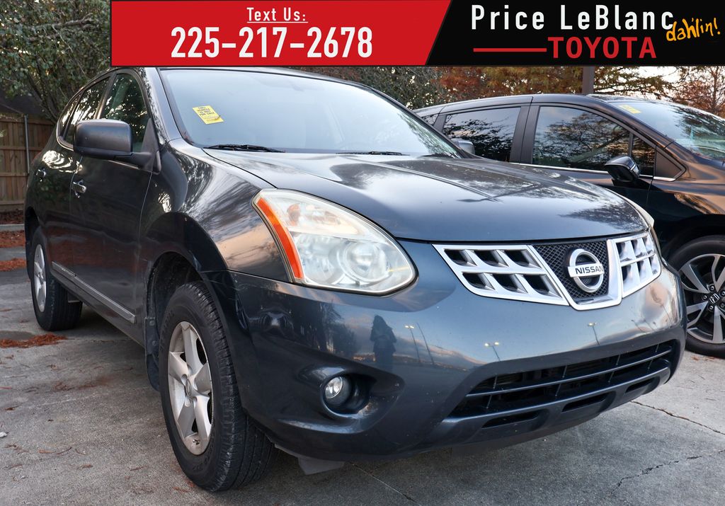 2012 Nissan Rogue S's photo