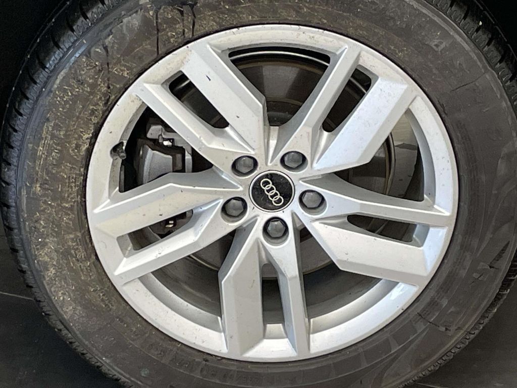 2023 Audi Q5 45 S line Premium photo 12