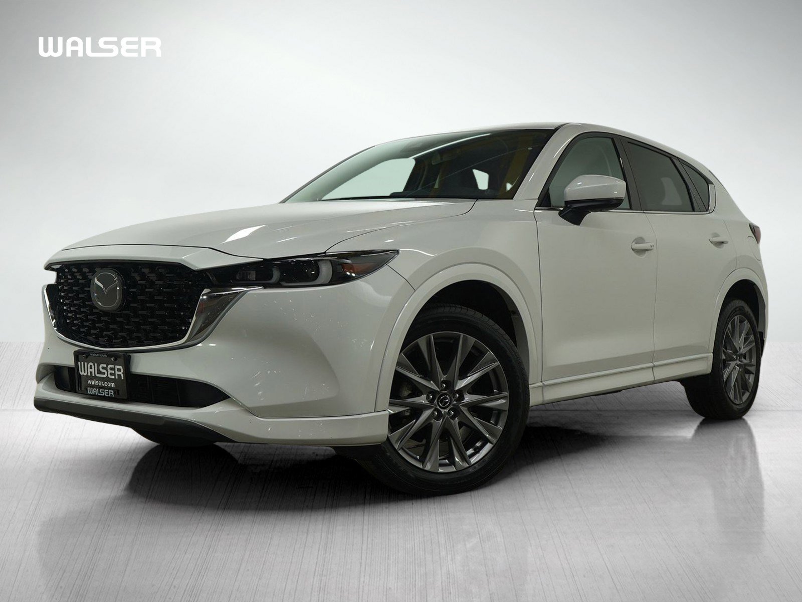 2024 Mazda CX-5 S Premium package's photo