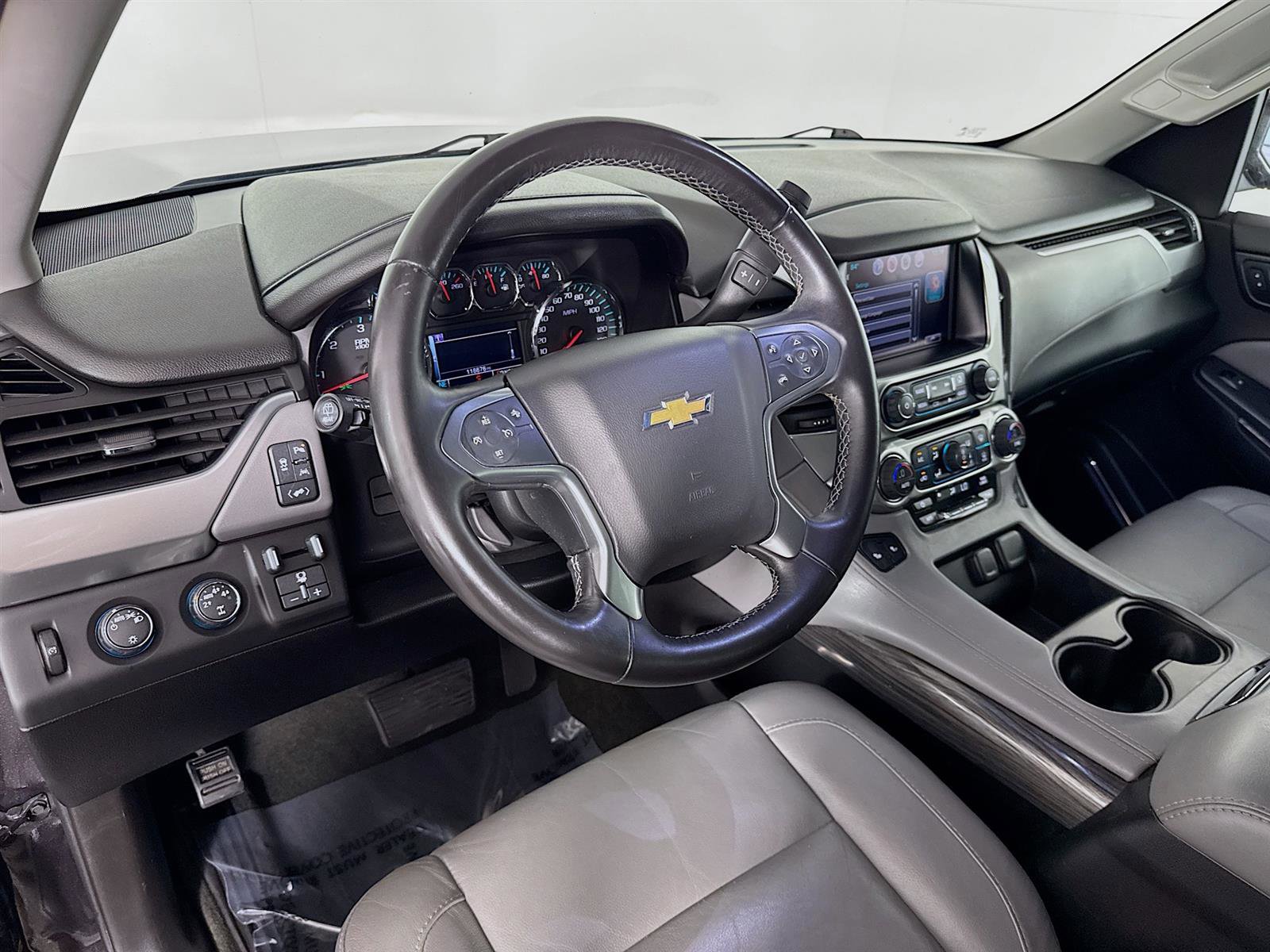 2016 Chevrolet Tahoe LT photo 6