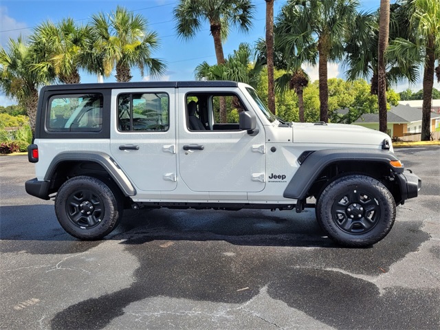 2025 Jeep Wrangler Sport photo 5
