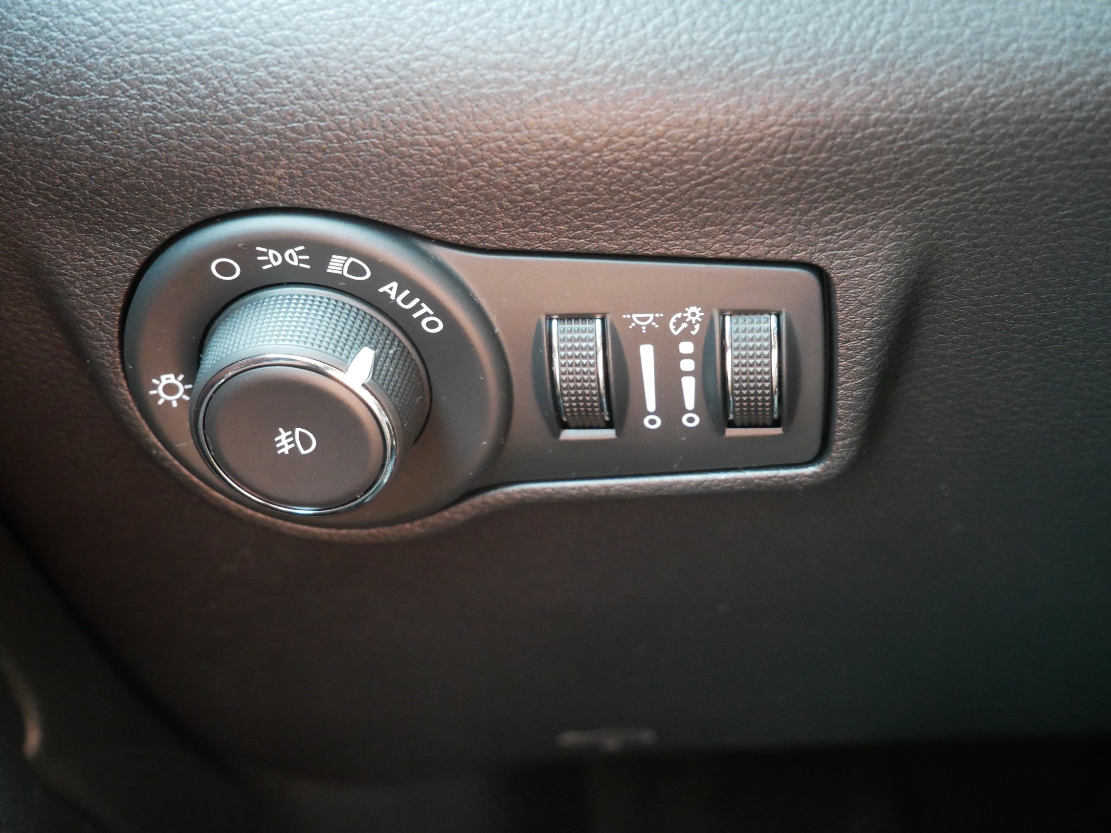 2024 Jeep Compass Trailhawk photo 19