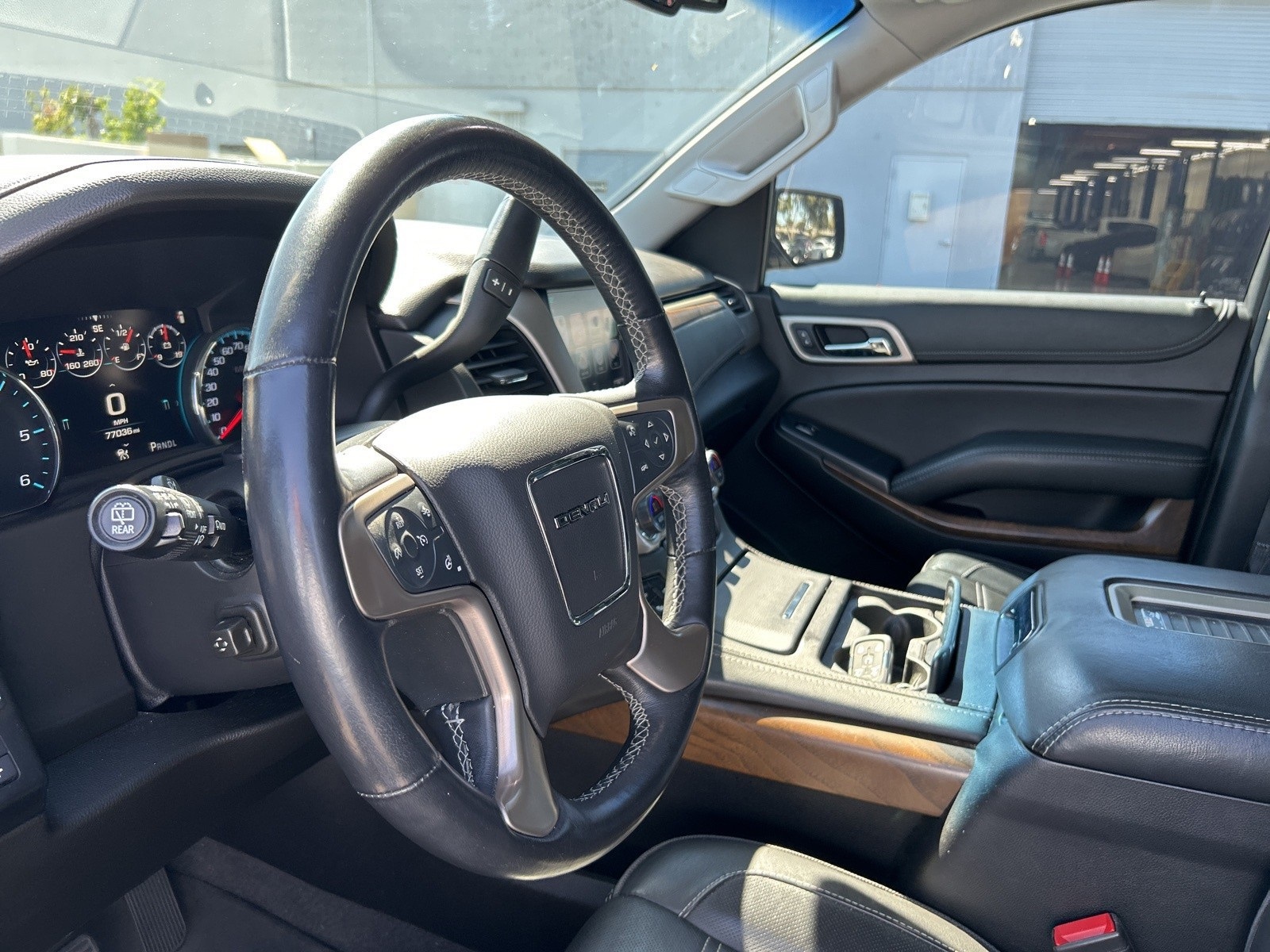 2019 Gmc Yukon XL Denali photo 9