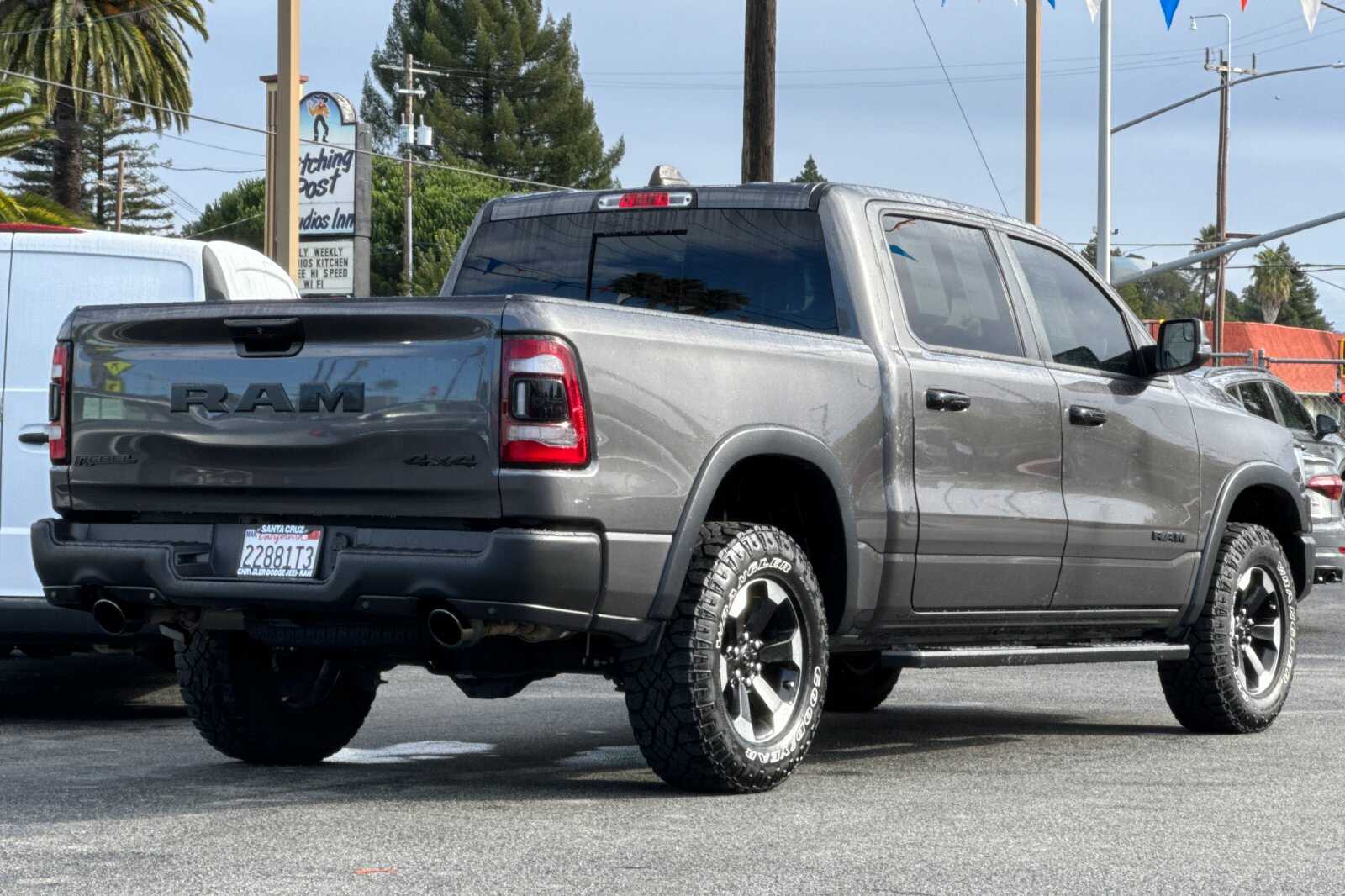 2023 Ram 1500 Rebel photo 3