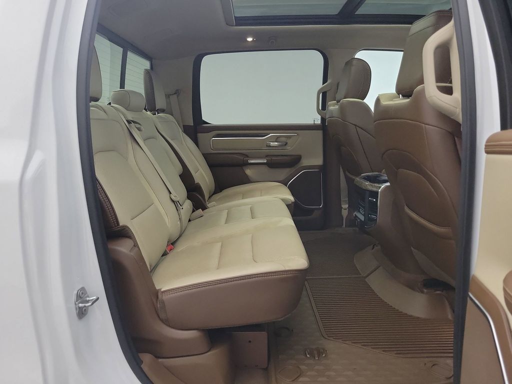 2020 Ram 1500 Laramie photo 23