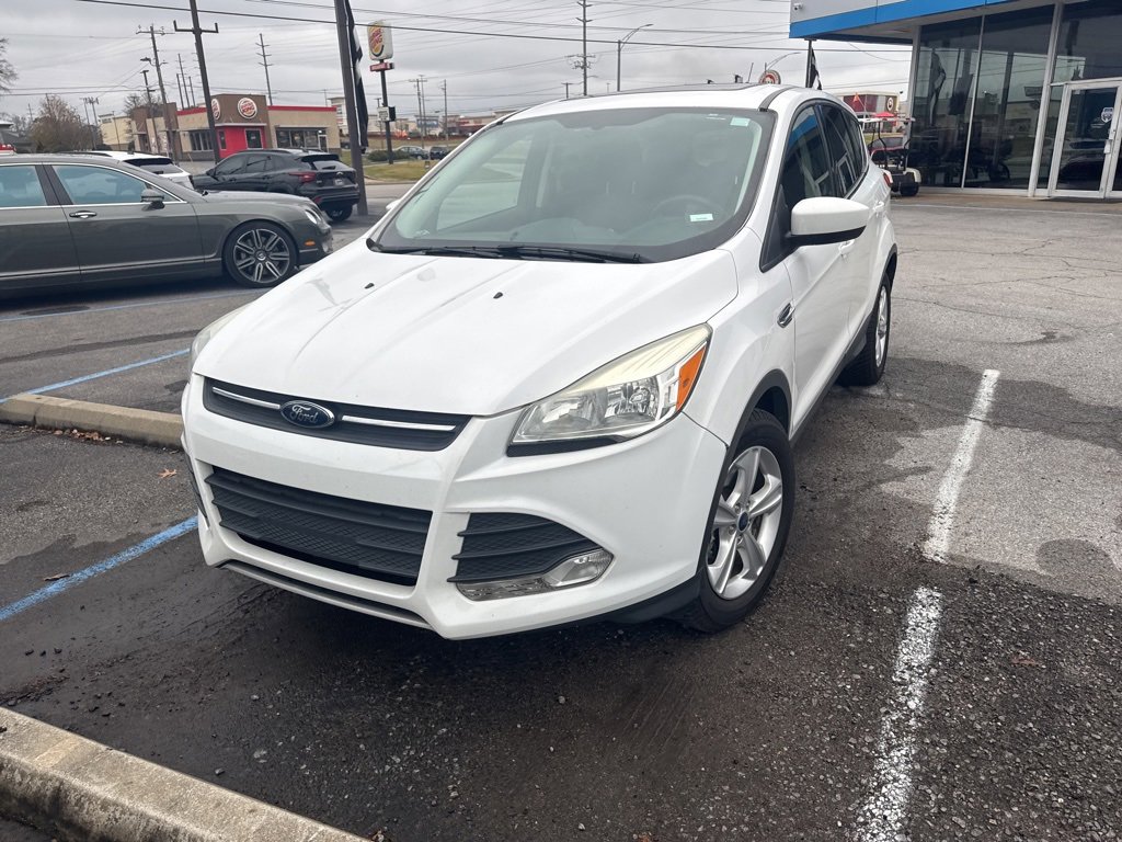2015 Ford Escape SE's photo
