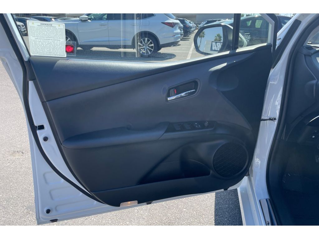 2022 Toyota Prius Prime XLE photo 10
