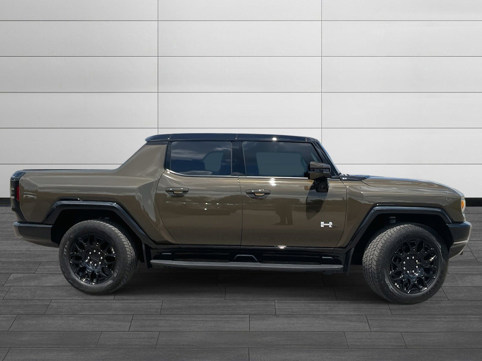Used 2025 GMC HUMMER EV 2X with VIN 1GT10BDD7SU107393 for sale in Nashville, TN