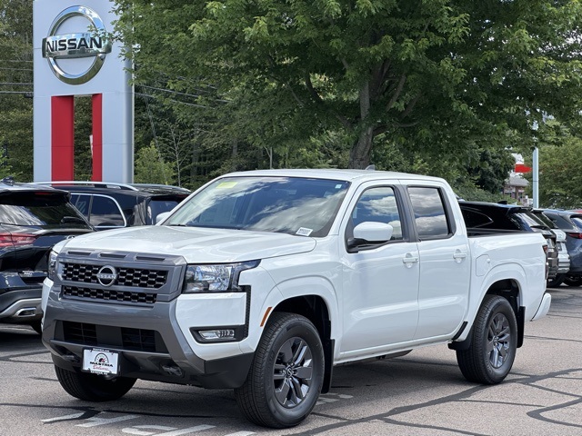 2025 Nissan Frontier Crew Cab SV photo 4