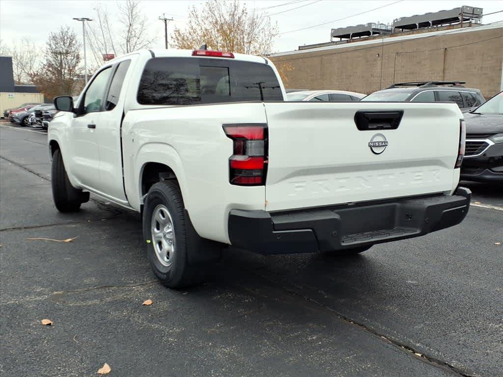 2026 Nissan Frontier S photo 4