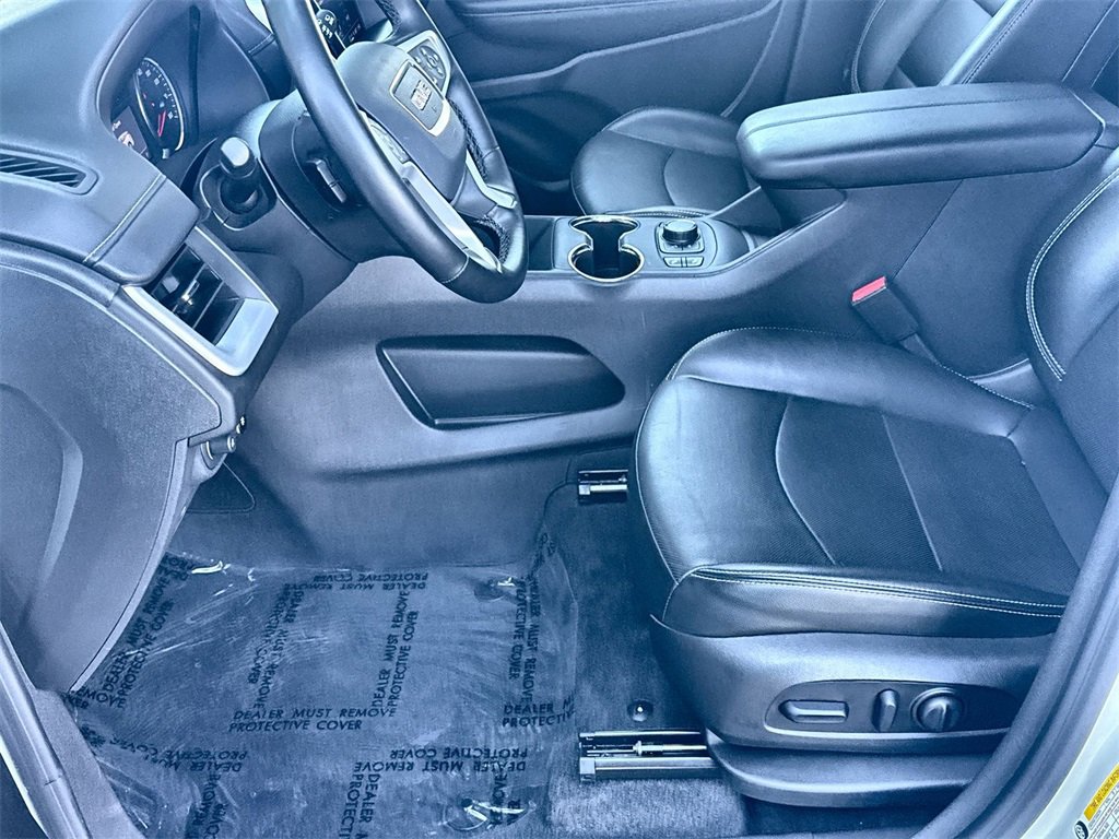 2024 Gmc Terrain SLT photo 10