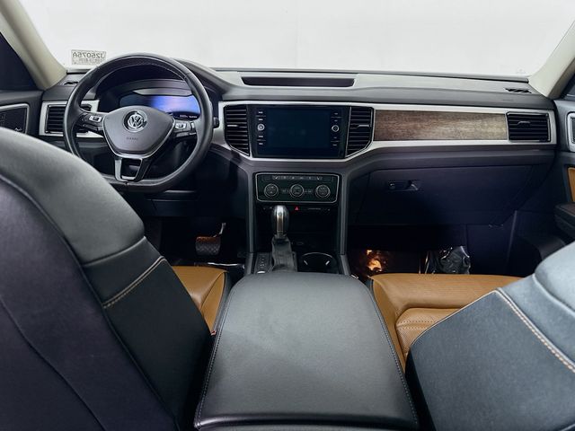2018 Volkswagen Atlas SEL Premium photo 23