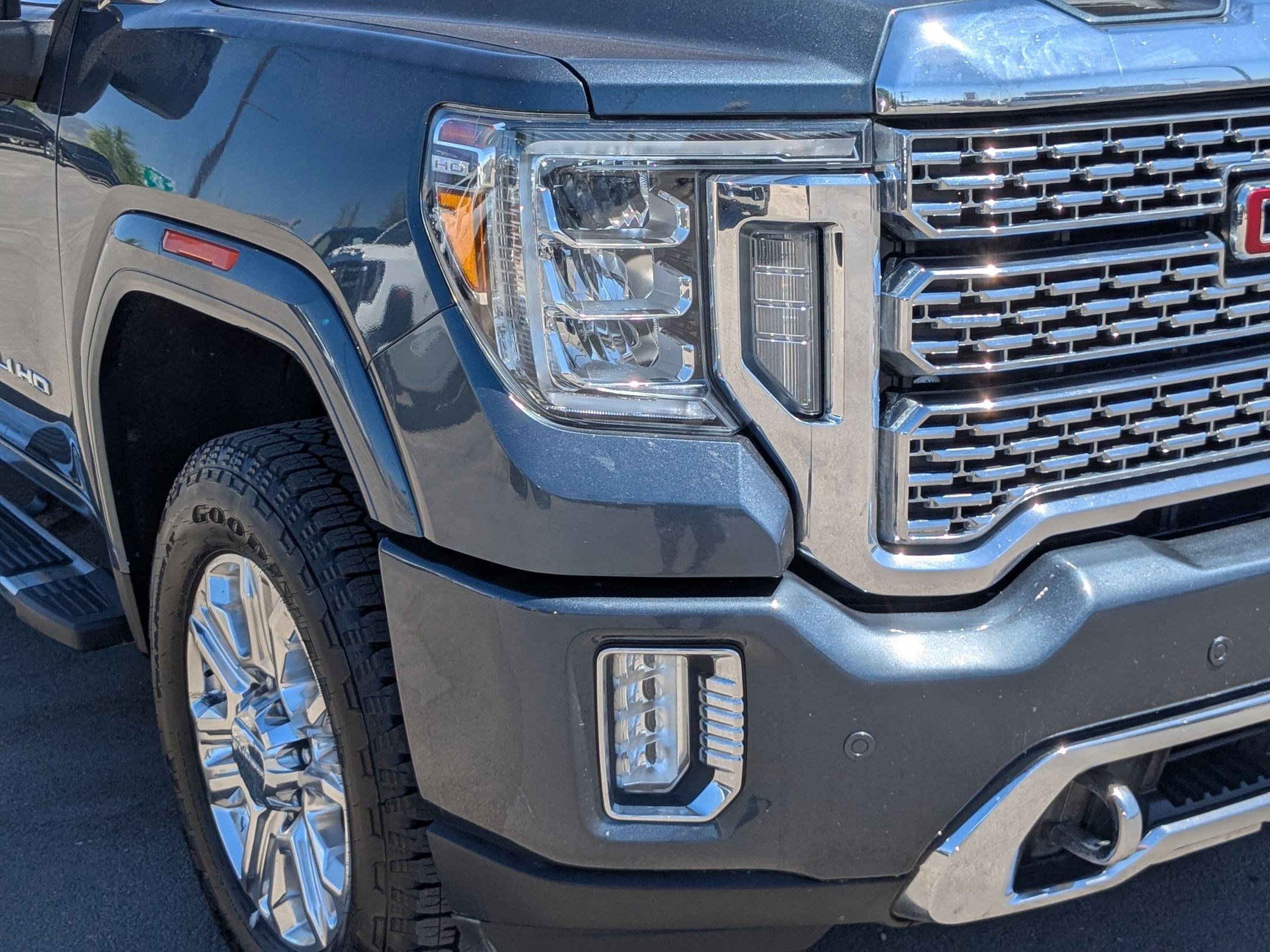 2020 Gmc Sierra 2500 HD Denali photo 9