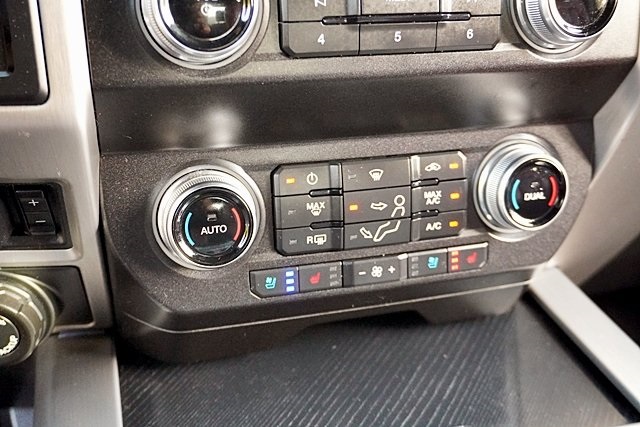 Used 2021 Blue Ford Platinum image 30