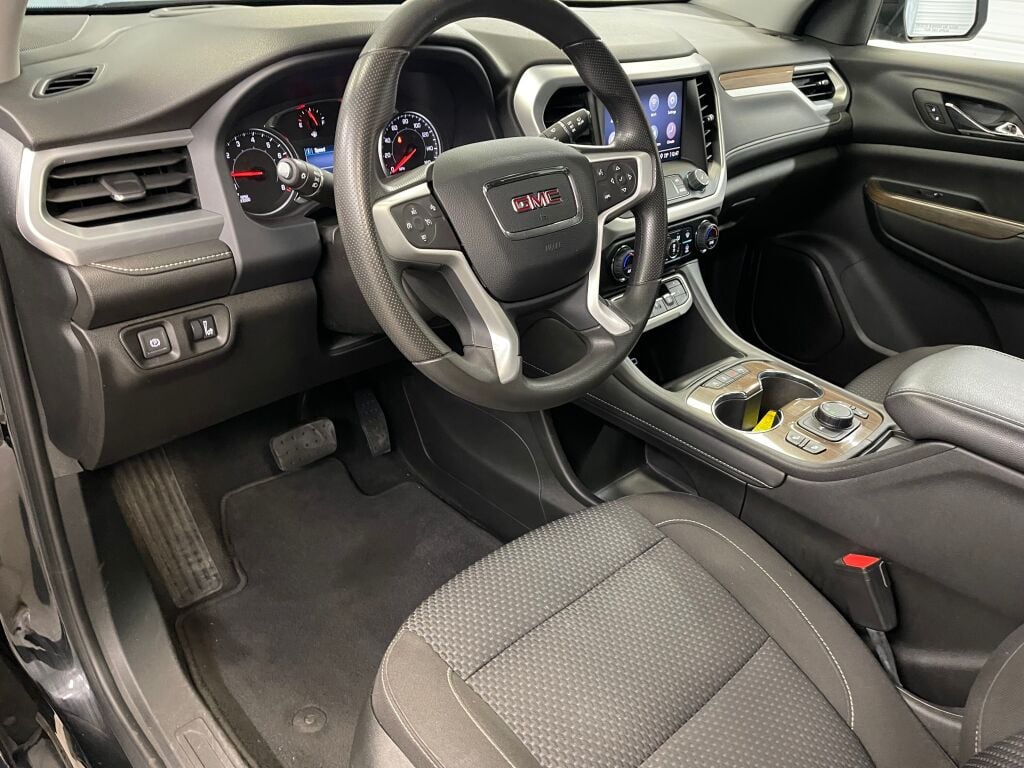 2023 Gmc Acadia SLE photo 7