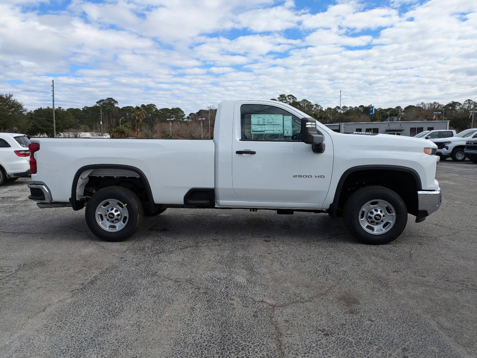 2025 Chevrolet Silverado 2500HD Work Truck photo 3
